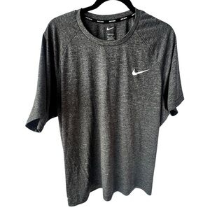 Nike Men's Heathered Gray Short Sleeve Tee